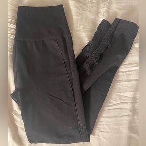 Lululemon leggings size: 6